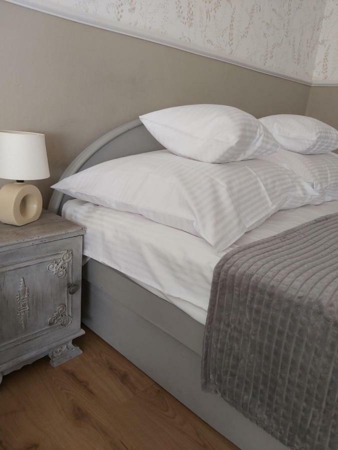 카지미에르즈 돌니 Krakowska 39 B&B 외부 사진