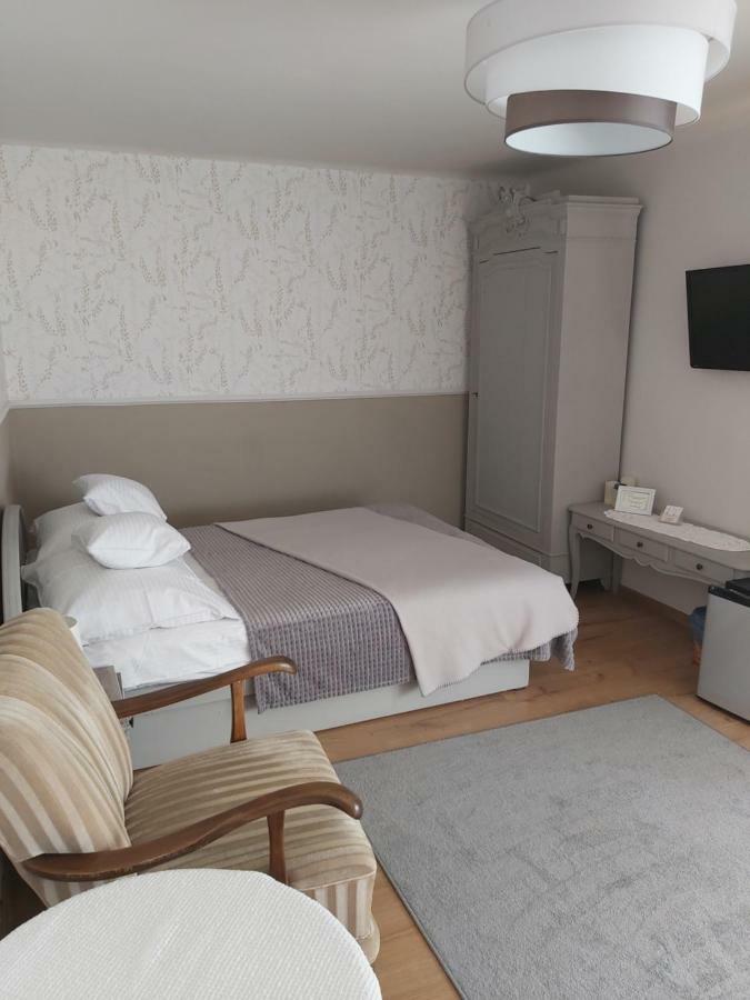 카지미에르즈 돌니 Krakowska 39 B&B 외부 사진